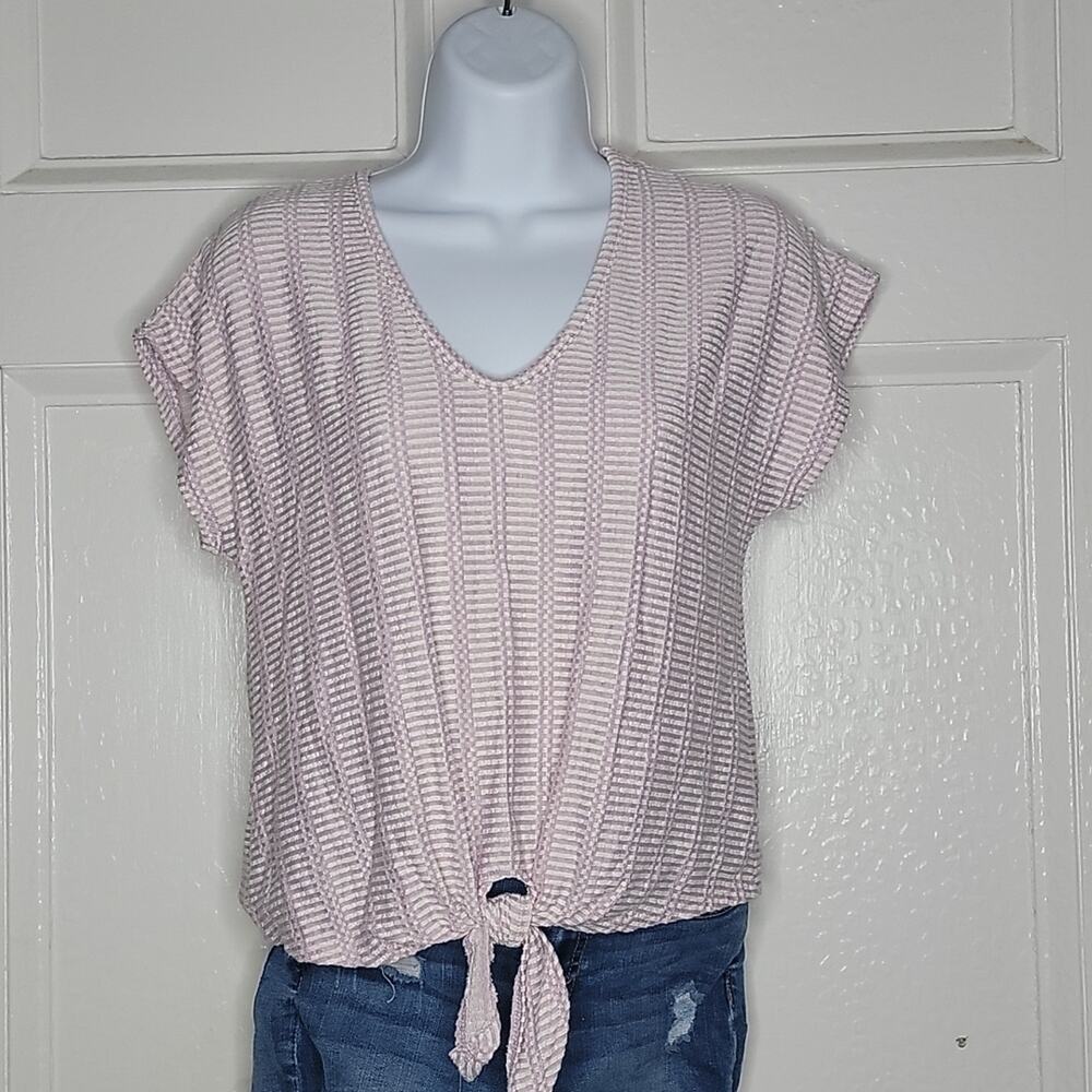 Women's XS ultra soft top tie in front